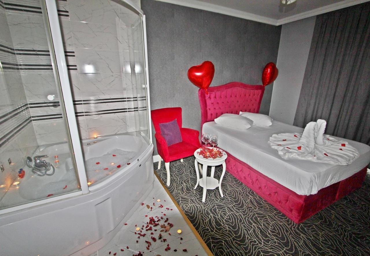 Red House Vip Apartmant Suites 伊斯坦布尔 外观 照片