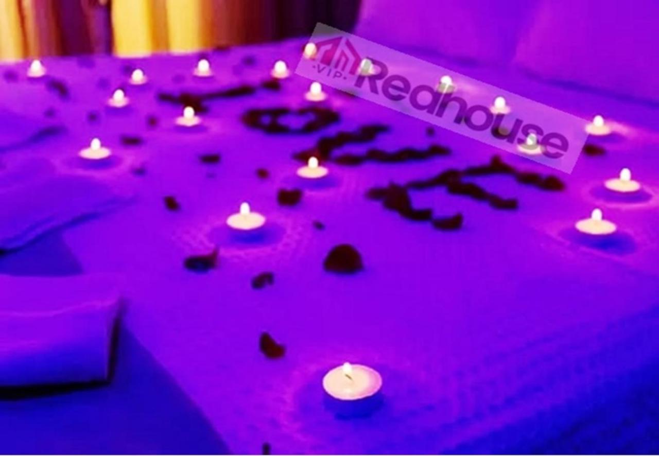 Red House Vip Apartmant Suites 伊斯坦布尔 外观 照片